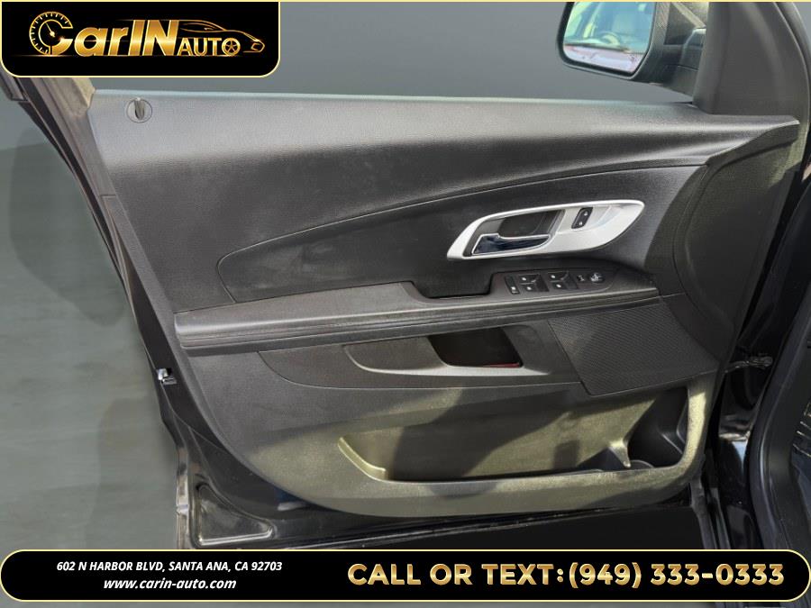 2017 Chevrolet Equinox FWD 4dr LT w/1LT photo