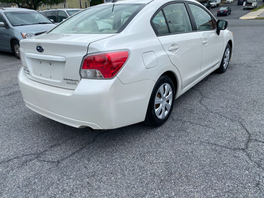 2012 Subaru Impreza 2.0i photo