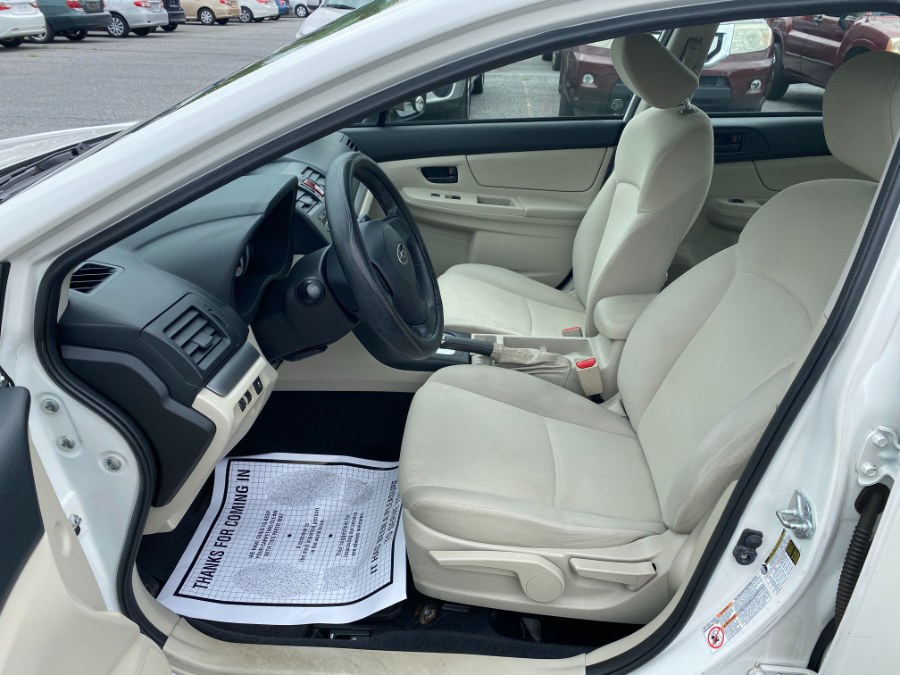 2012 Subaru Impreza 2.0i photo