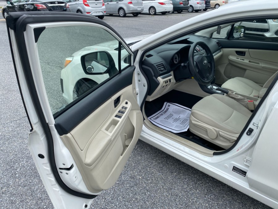 2012 Subaru Impreza 2.0i photo