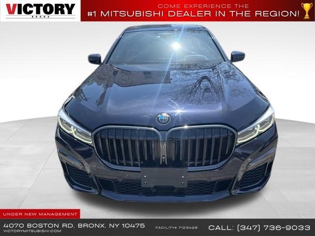 2022 BMW 7-Series 750i xDrive photo