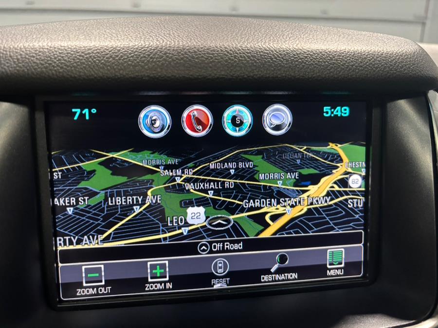 2018 Chevrolet Tahoe 4WD 4dr LT photo