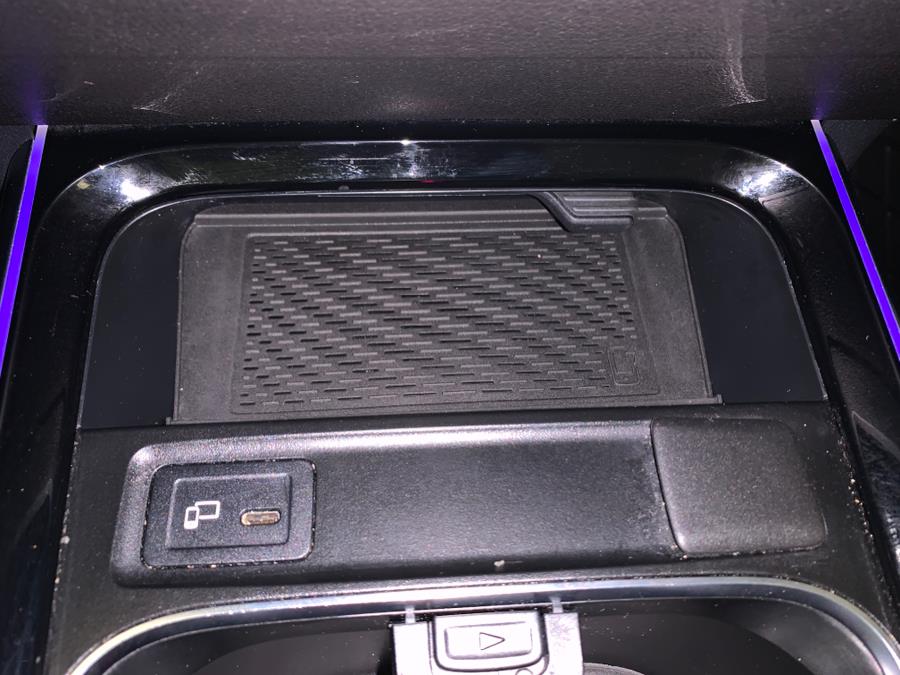 2021 Mercedes-Benz GLB GLB 250 4MATIC SUV photo
