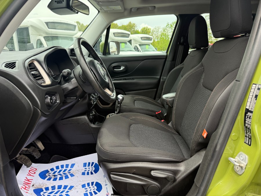 2016 Jeep Renegade 4WD 4dr 75th Anniversary photo