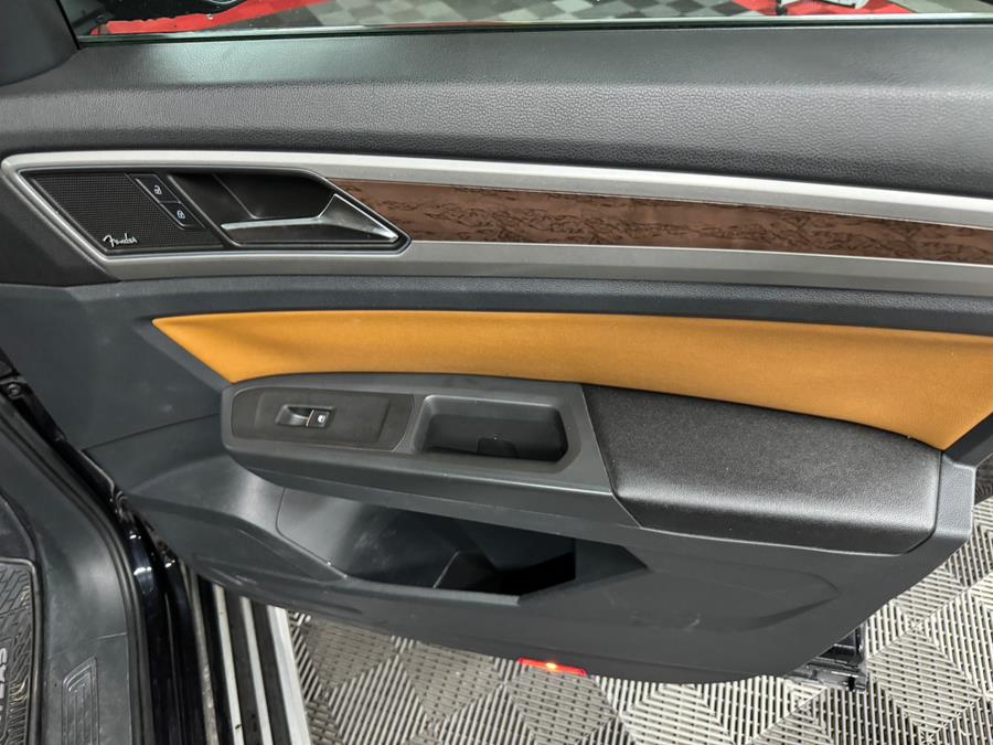 2018 Volkswagen Atlas 3.6L V6 SEL Premium 4MOTION photo