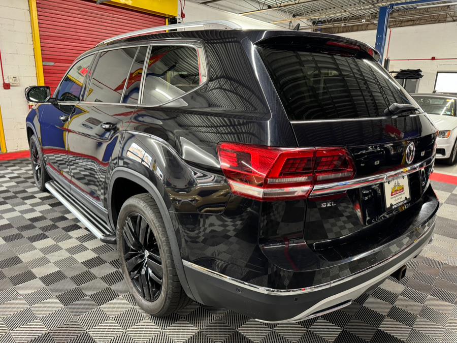2018 Volkswagen Atlas 3.6L V6 SEL Premium 4MOTION photo