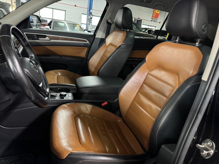 2018 Volkswagen Atlas 3.6L V6 SEL Premium 4MOTION photo