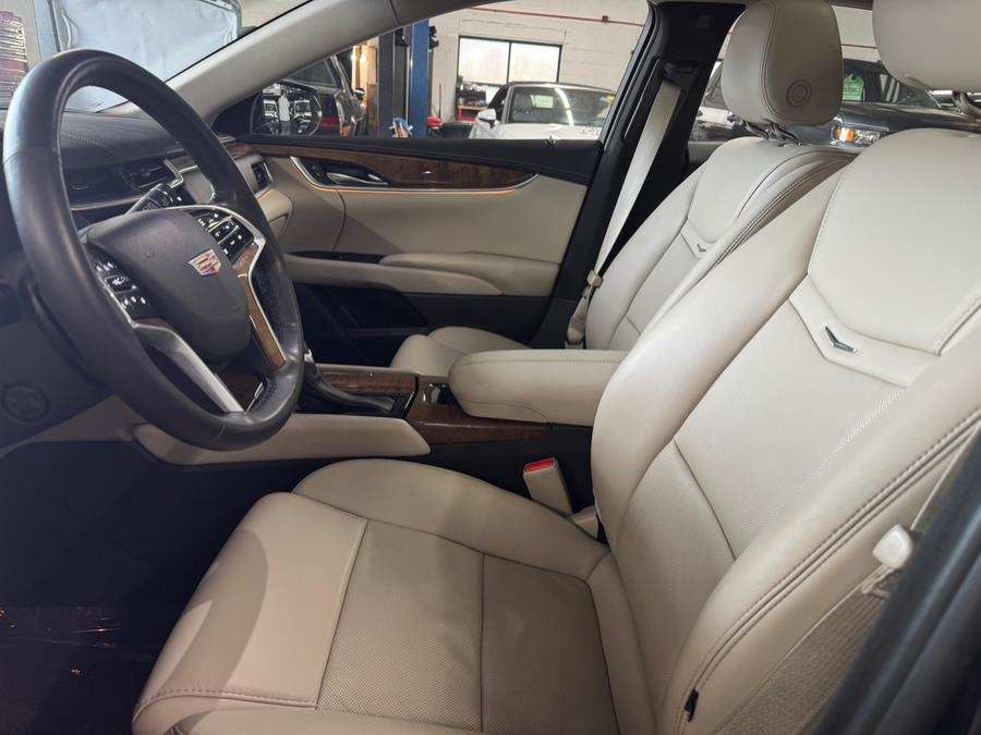 2018 Cadillac XTS Luxury photo 10