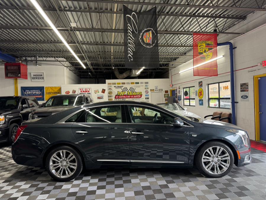 2018 Cadillac XTS Luxury photo 6