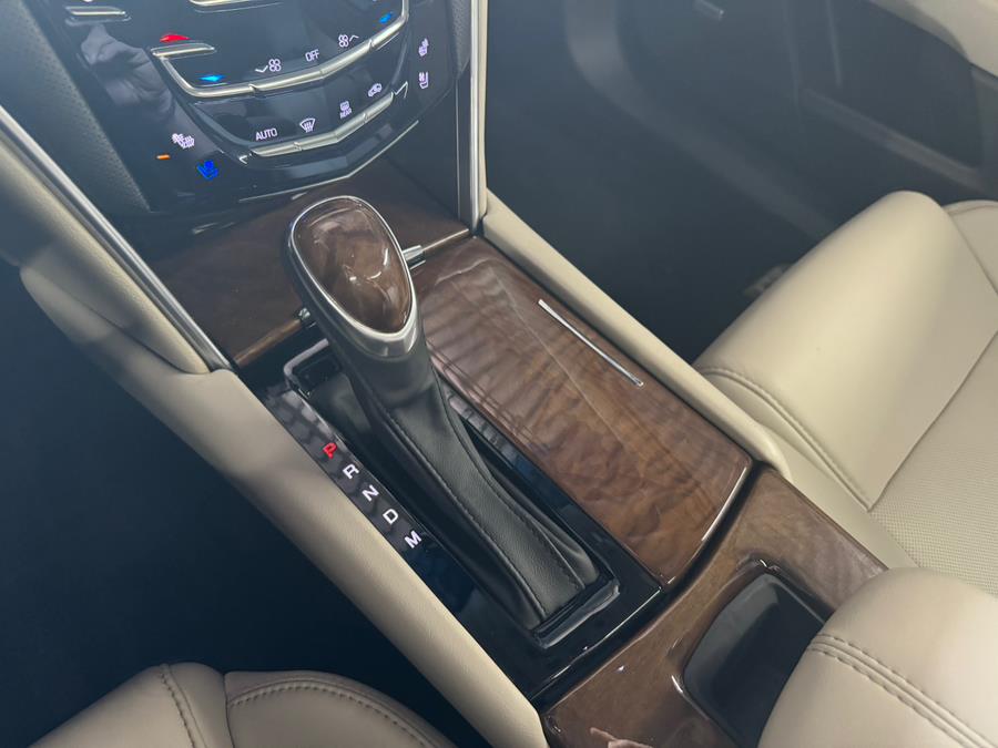 2018 Cadillac XTS Luxury photo 9