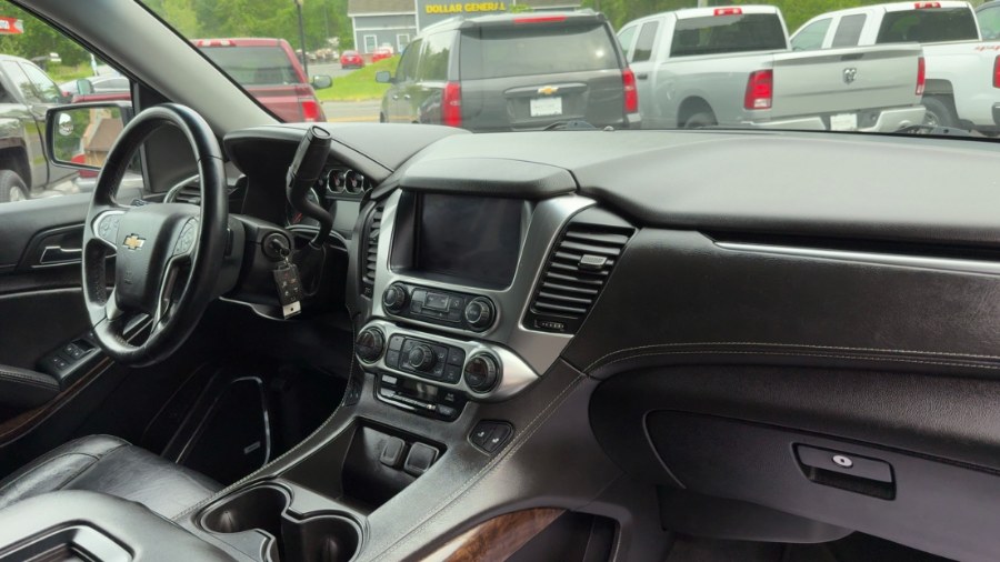 2019 Chevrolet Tahoe 4WD 4dr LT photo