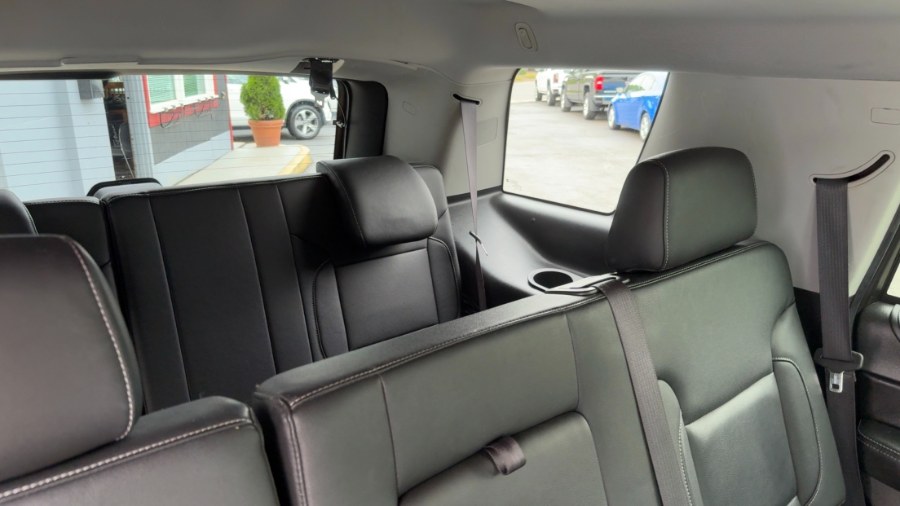 2019 Chevrolet Tahoe 4WD 4dr LT photo