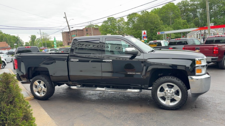 2018 Chevrolet Silverado 2500HD 4WD Crew Cab 153.7