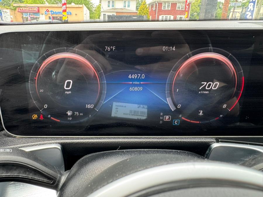 2021 Mercedes-Benz GLB GLB 250 4MATIC SUV photo