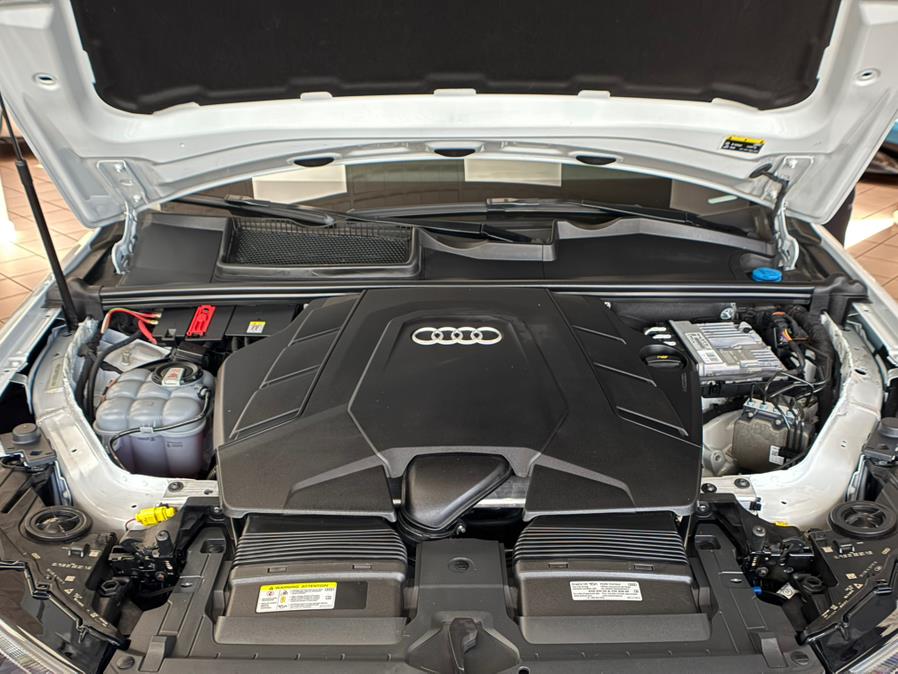2021 Audi Q7 Premium Plus 55 TFSI quattro photo