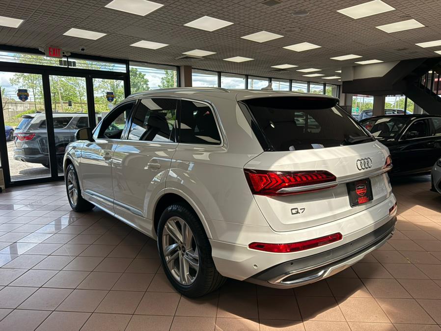 2021 Audi Q7 Premium Plus 55 TFSI quattro photo
