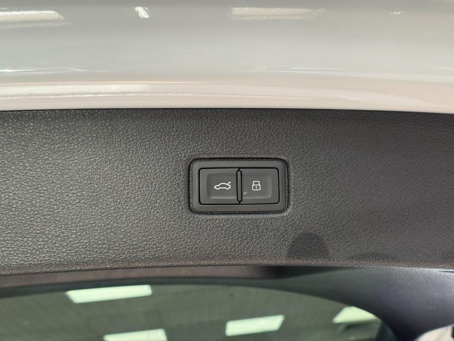 2021 Audi Q7 Premium Plus 55 TFSI quattro photo