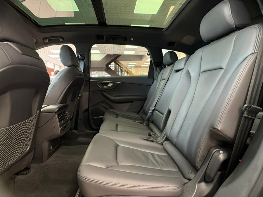 2021 Audi Q7 Premium Plus 55 TFSI quattro photo