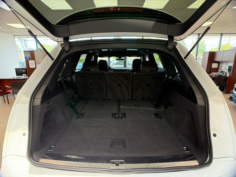 2021 Audi Q7 Premium Plus 55 TFSI quattro photo