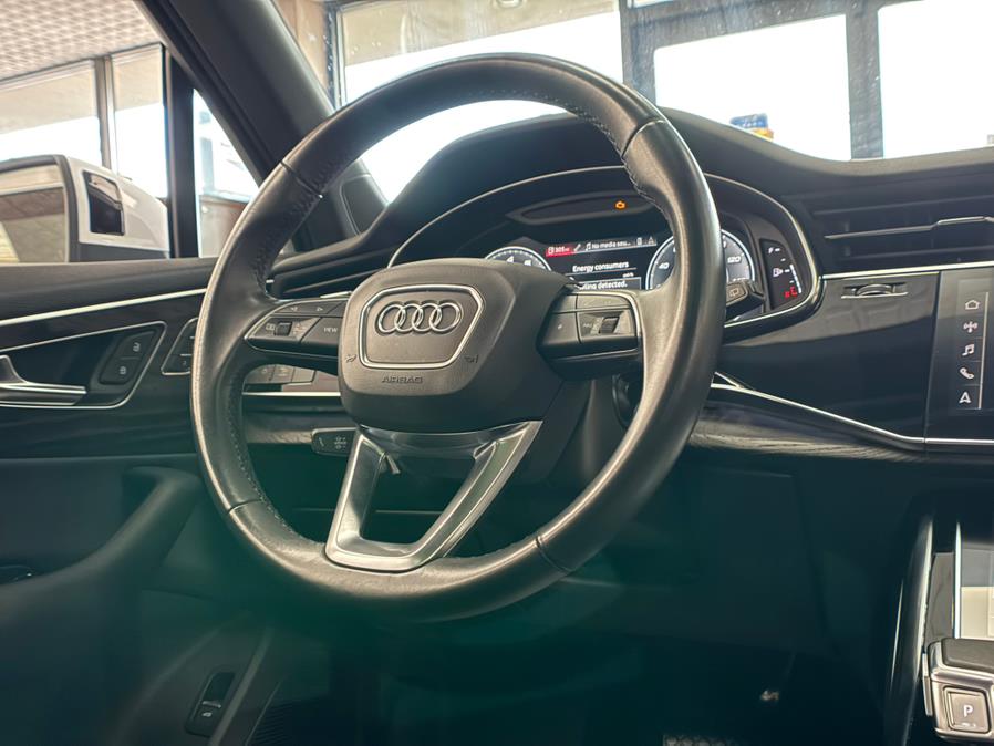 2021 Audi Q7 Premium Plus 55 TFSI quattro photo