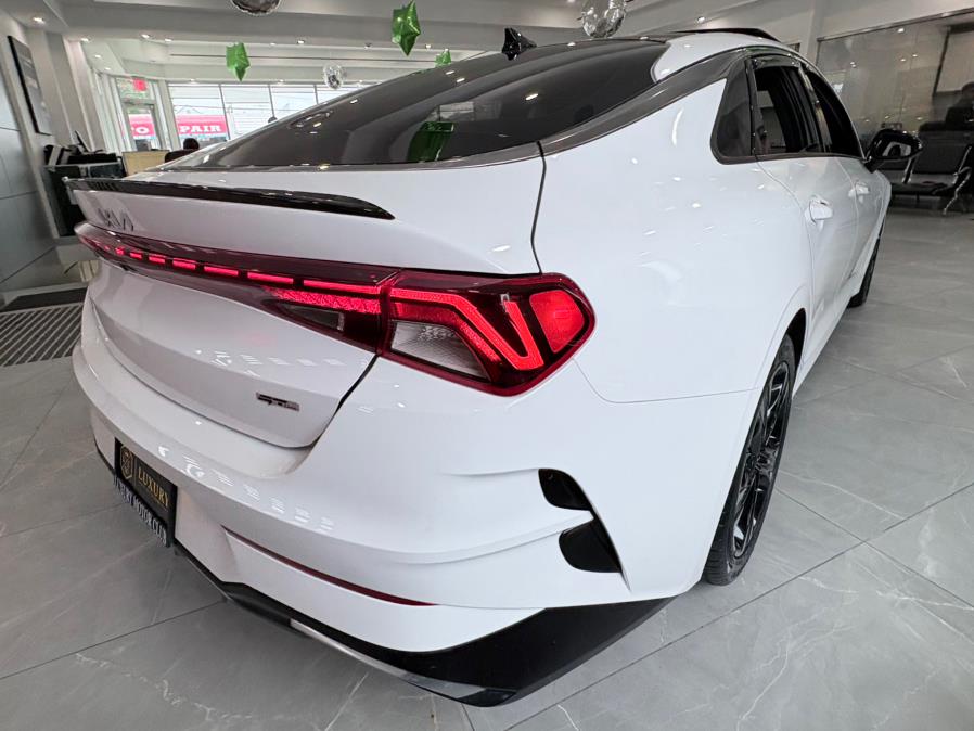2023 Kia K5 GT-Line Auto FWD photo