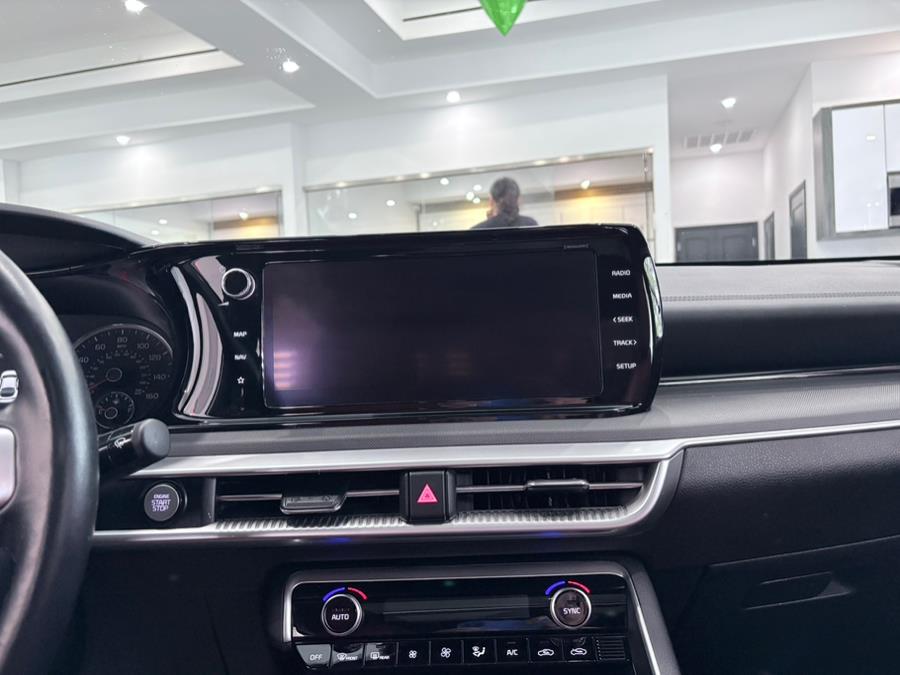 2023 Kia K5 GT-Line Auto FWD photo