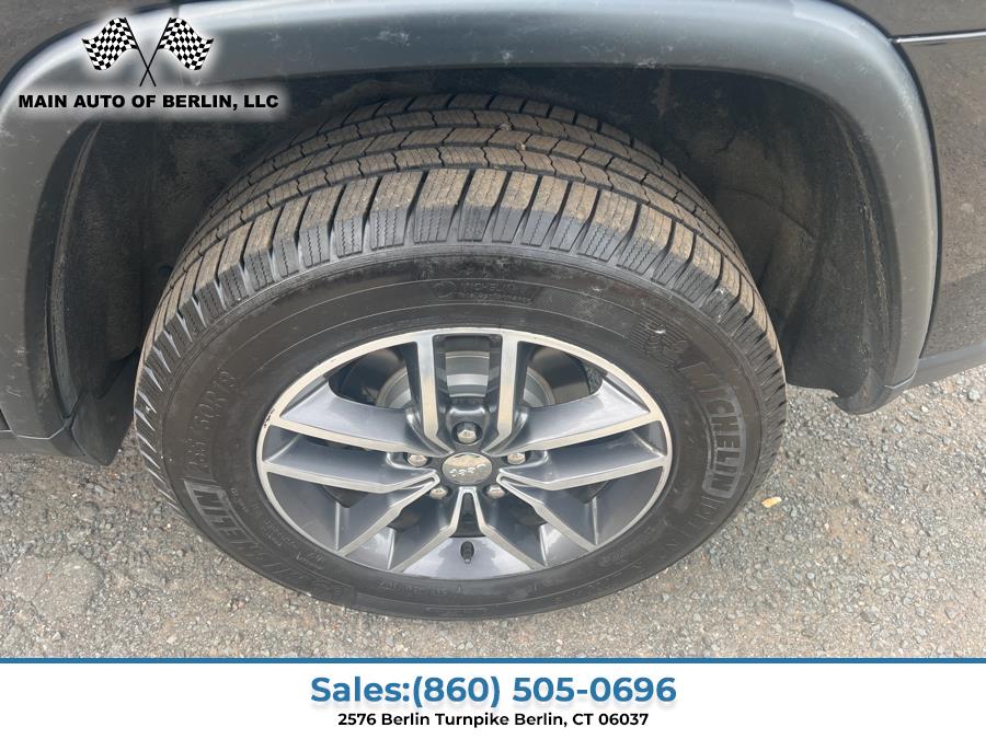 2018 Jeep Grand Cherokee Limited 4x4 photo