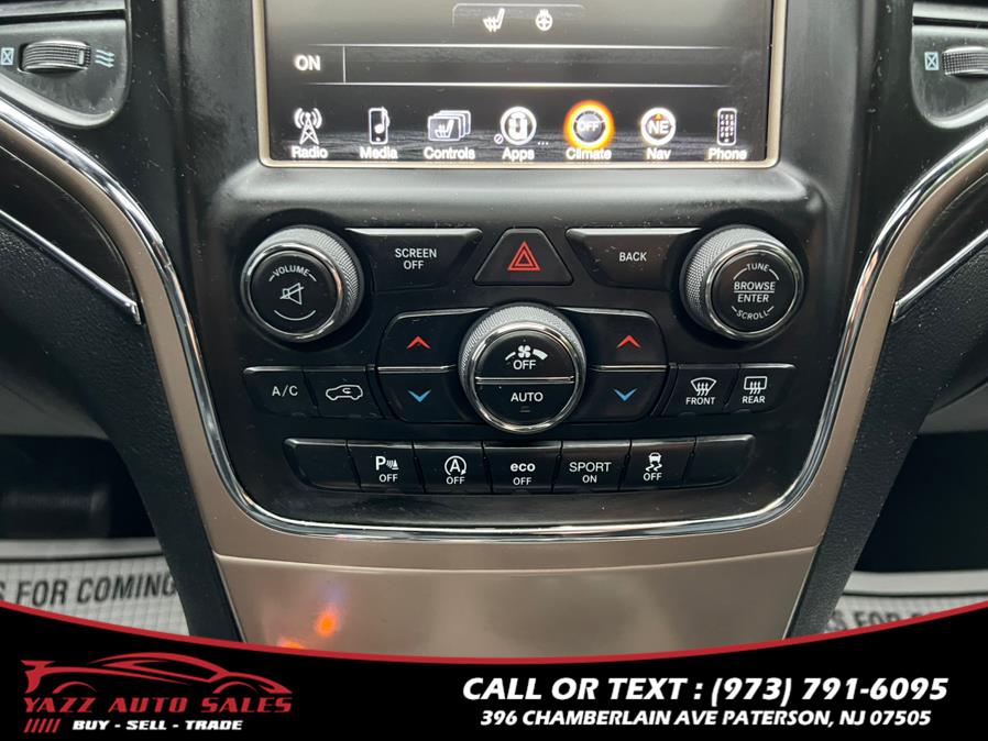 2017 Jeep Grand Cherokee Limited 4x4 photo