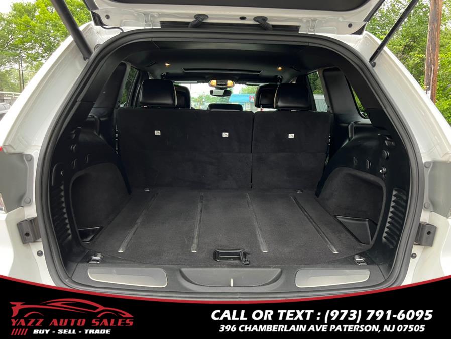 2017 Jeep Grand Cherokee Limited 4x4 photo