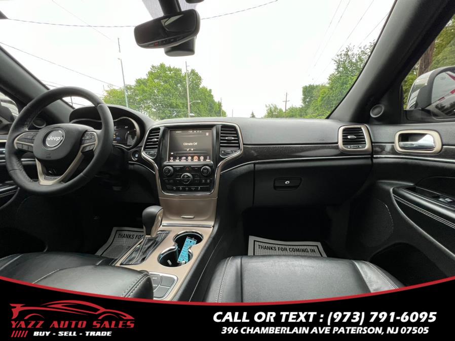 2017 Jeep Grand Cherokee Limited 4x4 photo