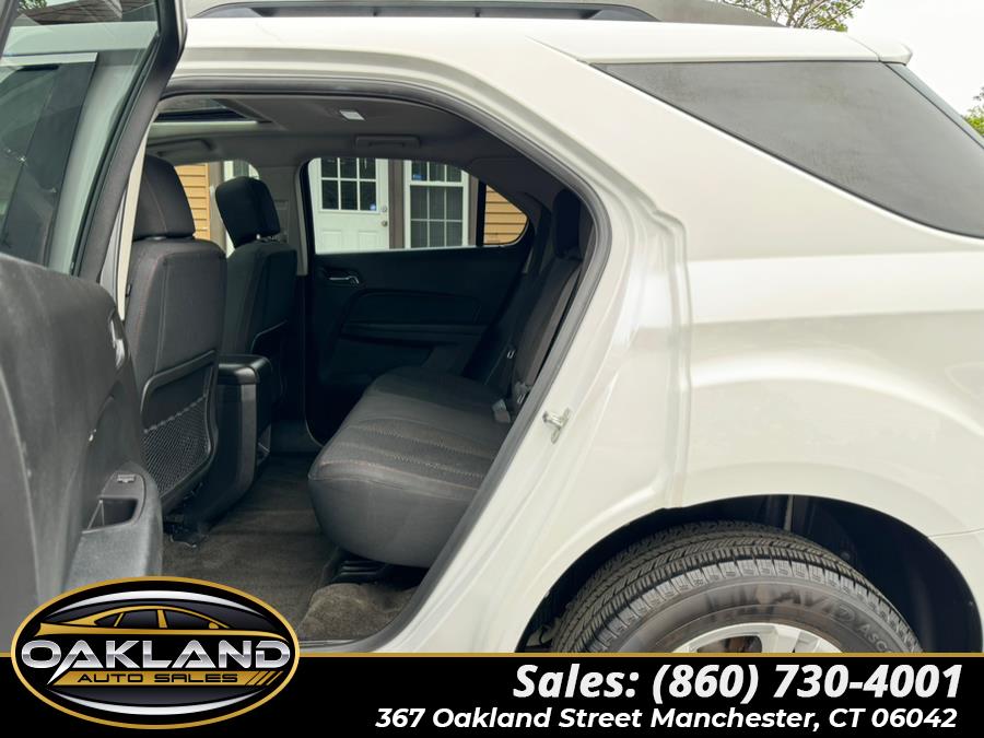 2011 Chevrolet Equinox LT photo
