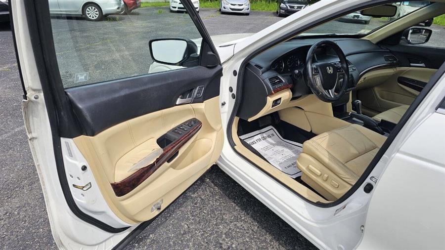 2010 Honda Accord Crosstour EX-L w/Navi photo