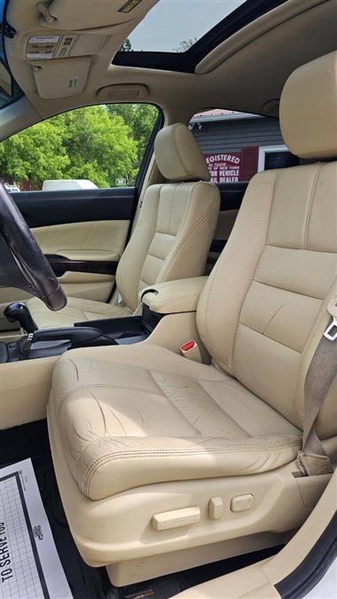 2010 Honda Accord Crosstour EX-L w/Navi photo