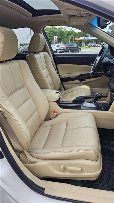 2010 Honda Accord Crosstour EX-L w/Navi photo