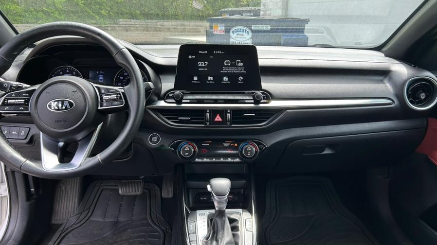 2019 Kia Forte EX IVT photo