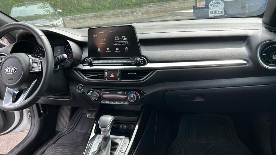 2019 Kia Forte EX IVT photo