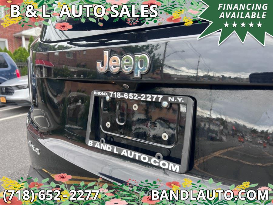 2017 Jeep Renegade Limited 4x4 photo