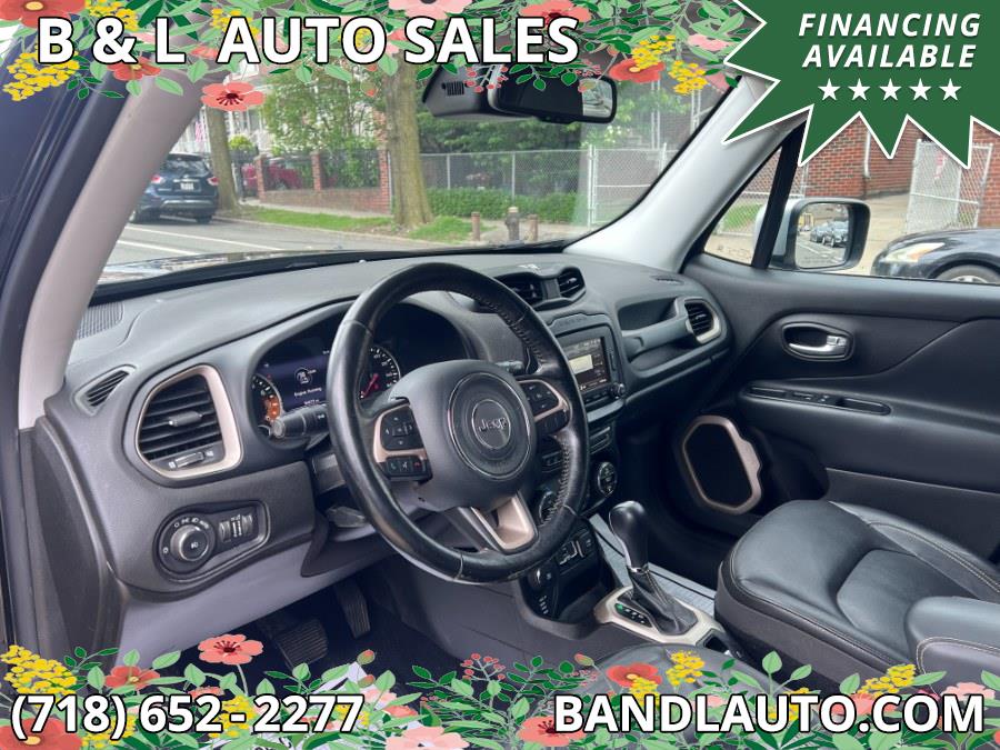 2017 Jeep Renegade Limited 4x4 photo