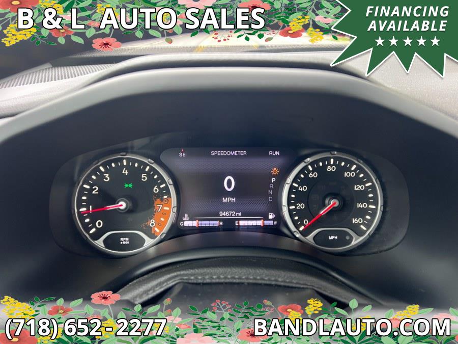 2017 Jeep Renegade Limited 4x4 photo