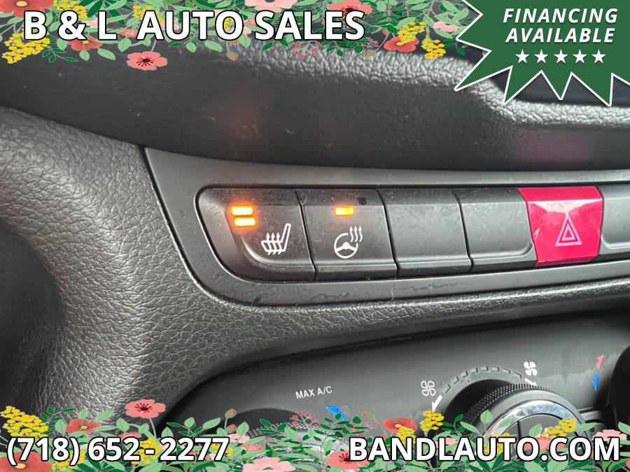 2017 Jeep Renegade Limited 4x4 photo