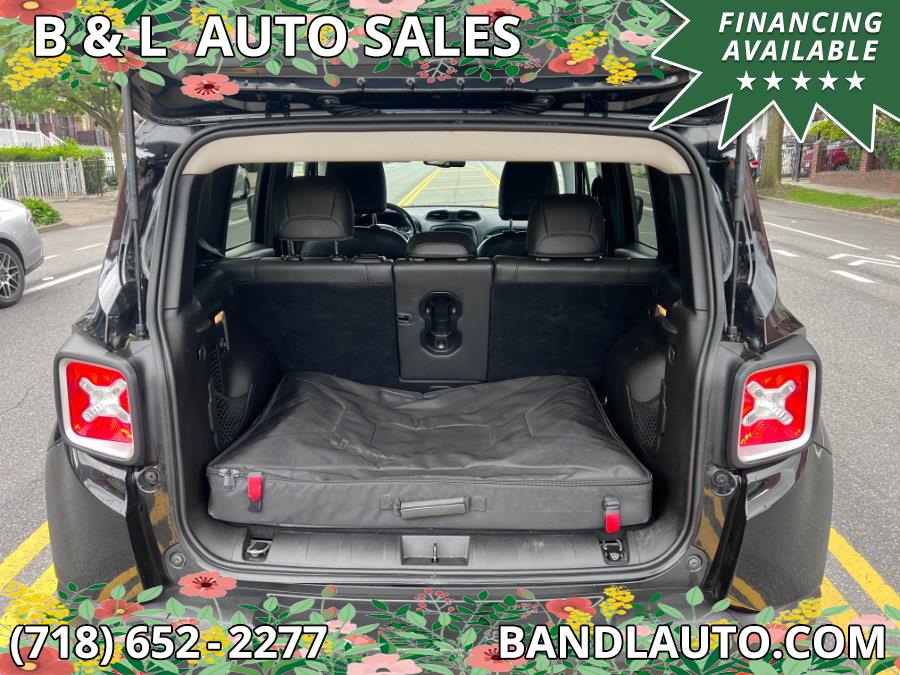 2017 Jeep Renegade Limited 4x4 photo