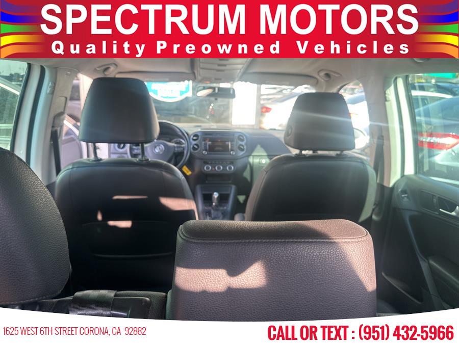 2013 Volkswagen Tiguan S photo