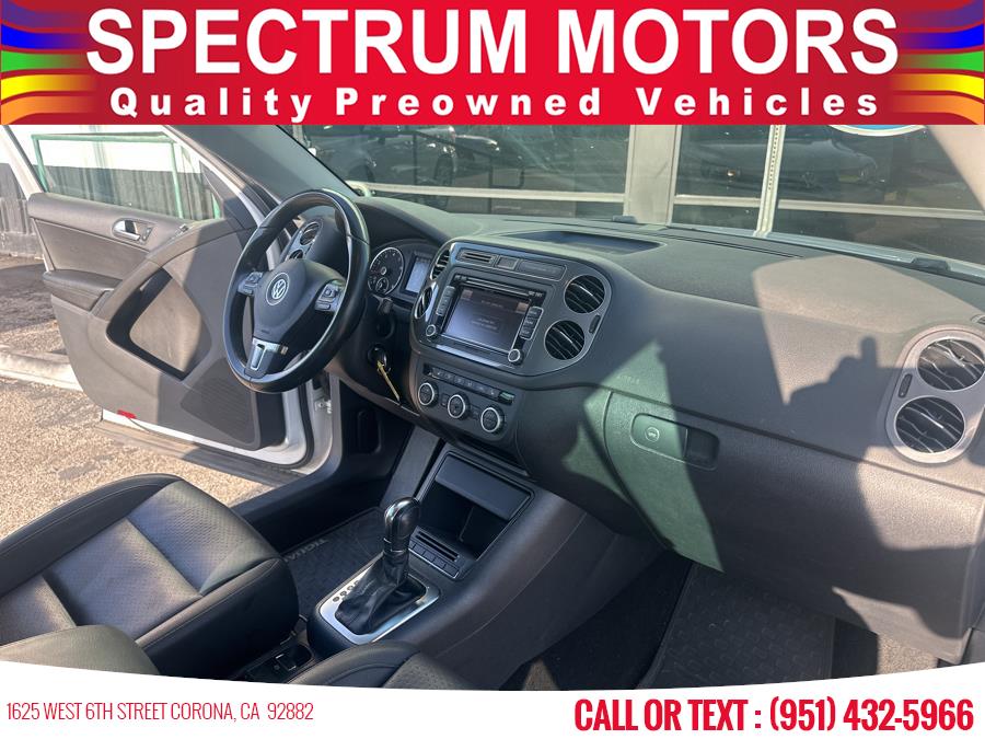 2013 Volkswagen Tiguan S photo