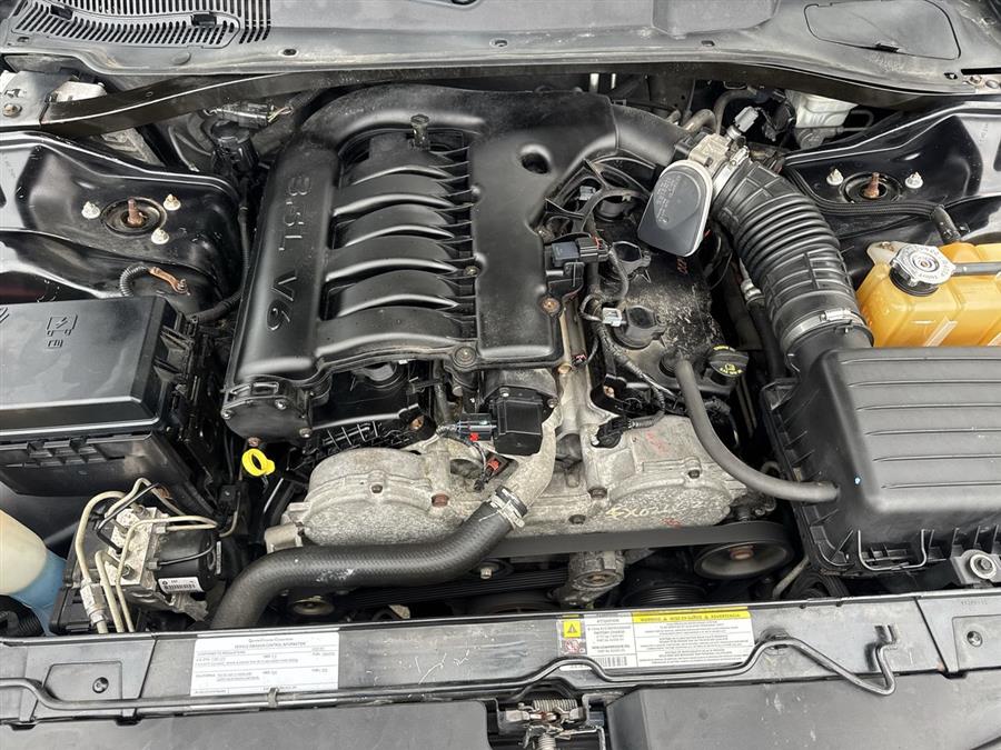 2008 Dodge Charger SXT photo
