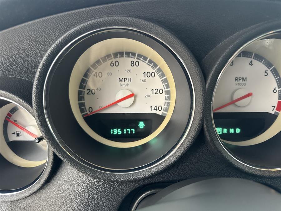 2008 Dodge Charger SXT photo