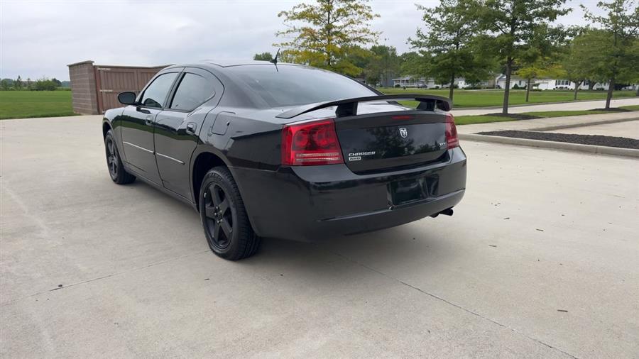 2008 Dodge Charger SXT photo