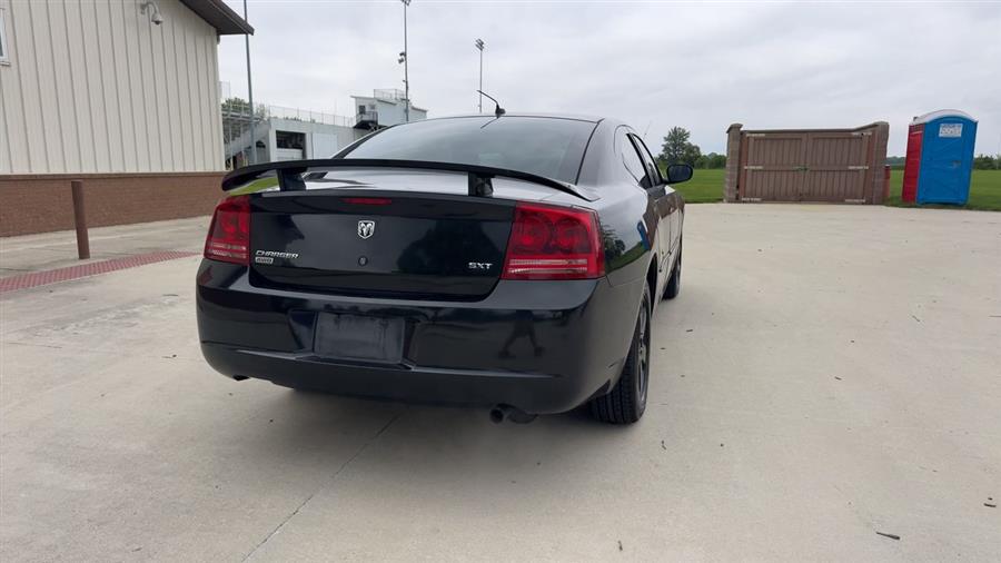 2008 Dodge Charger SXT photo