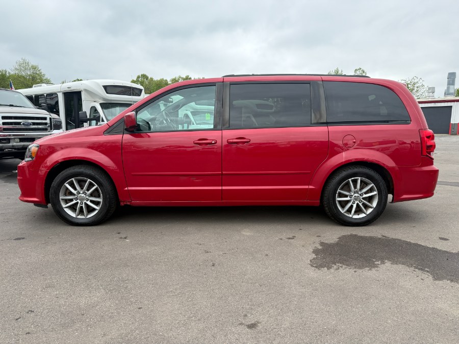 2014 Dodge Grand Caravan R/T photo
