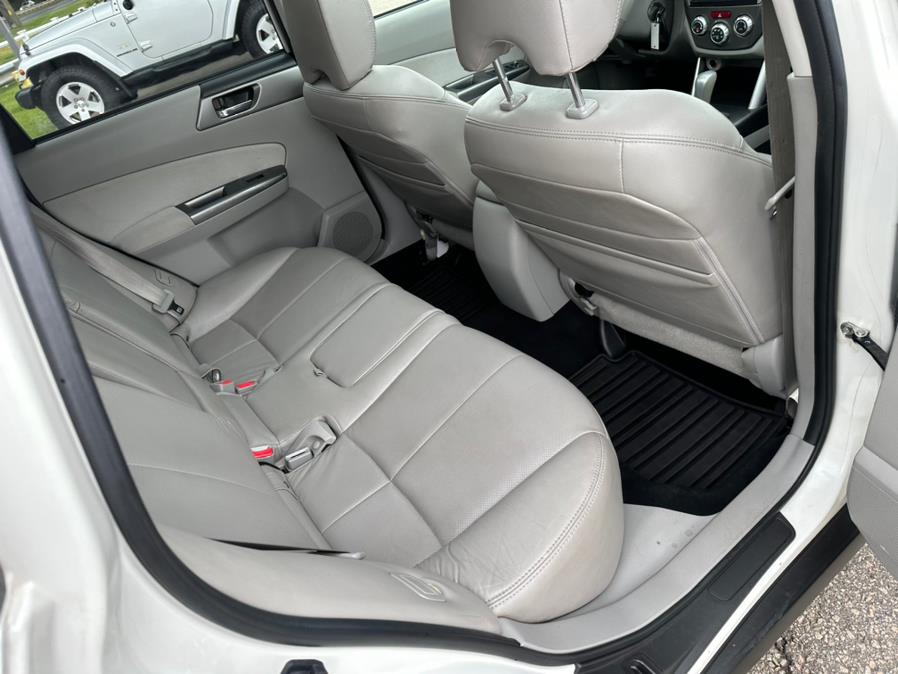 2011 Subaru Forester 2.5X Limited photo