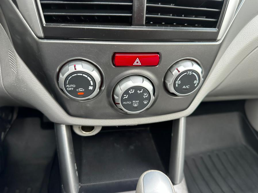 2011 Subaru Forester 2.5X Limited photo